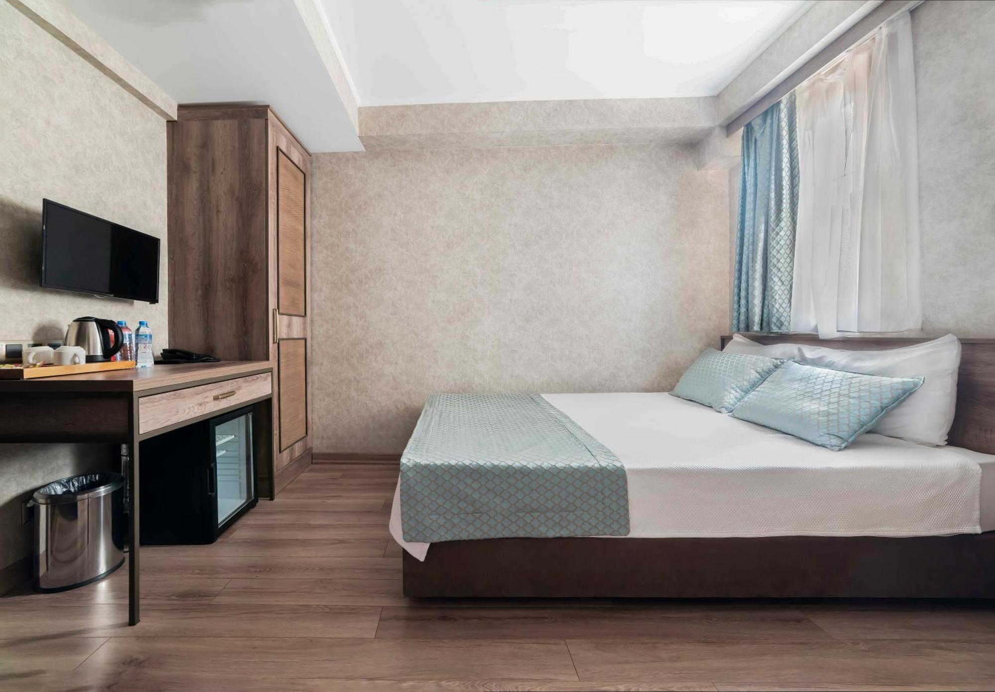 Castle Franco Suites Istambul Extérieur photo